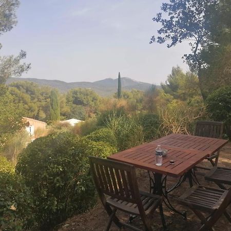 Mas Lei Bancau Bed & Breakfast Льо Бусе Екстериор снимка