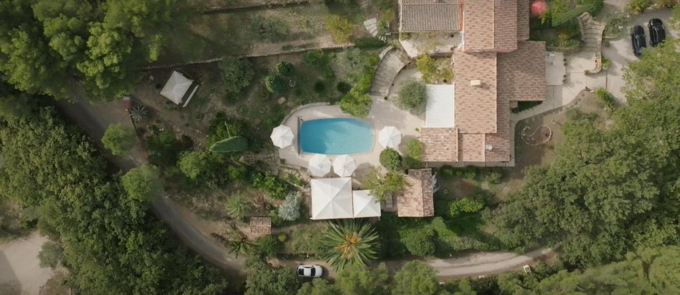 Mas Lei Bancau Bed & Breakfast Льо Бусе Екстериор снимка